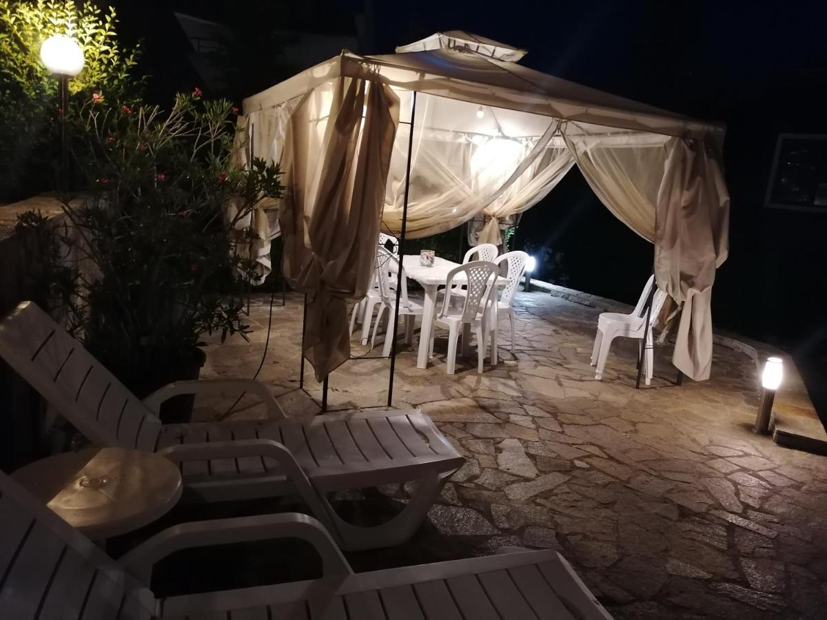 סוזופול Apartments Elinor Budjaka מראה חיצוני תמונה