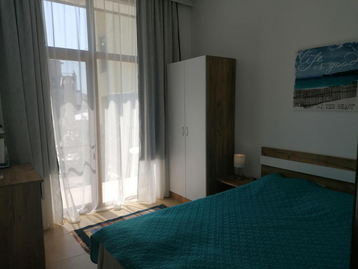 סוזופול Apartments Elinor Budjaka מראה חיצוני תמונה