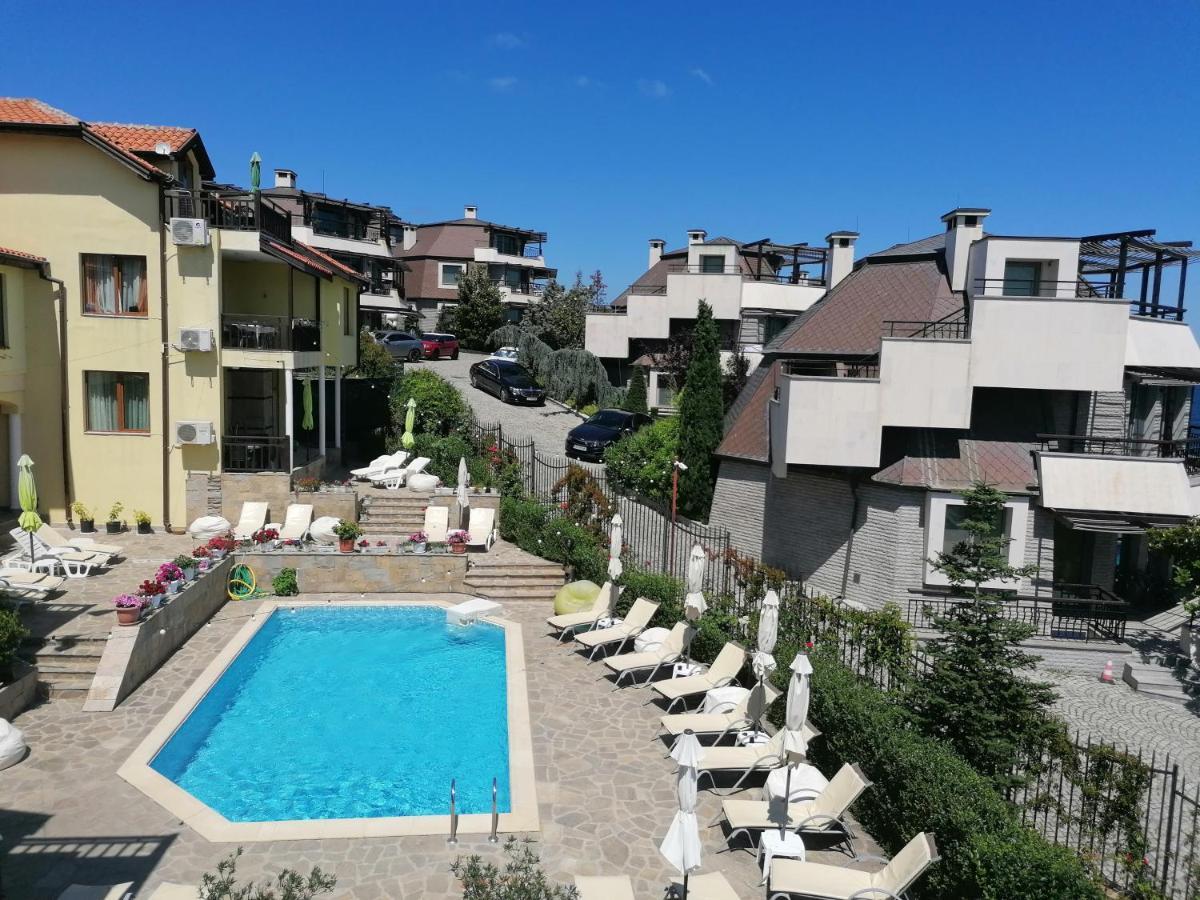 סוזופול Apartments Elinor Budjaka מראה חיצוני תמונה